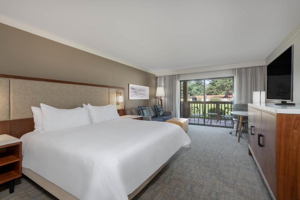King Room interior